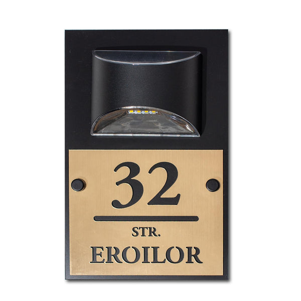 Număr de casă personalizat cu lampă solară neagra fara senzor de miscare